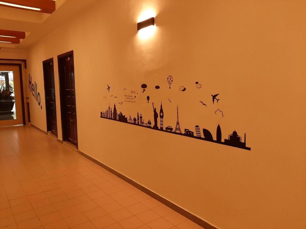 Halim Hotel Tanjung Pinang Exterior photo
